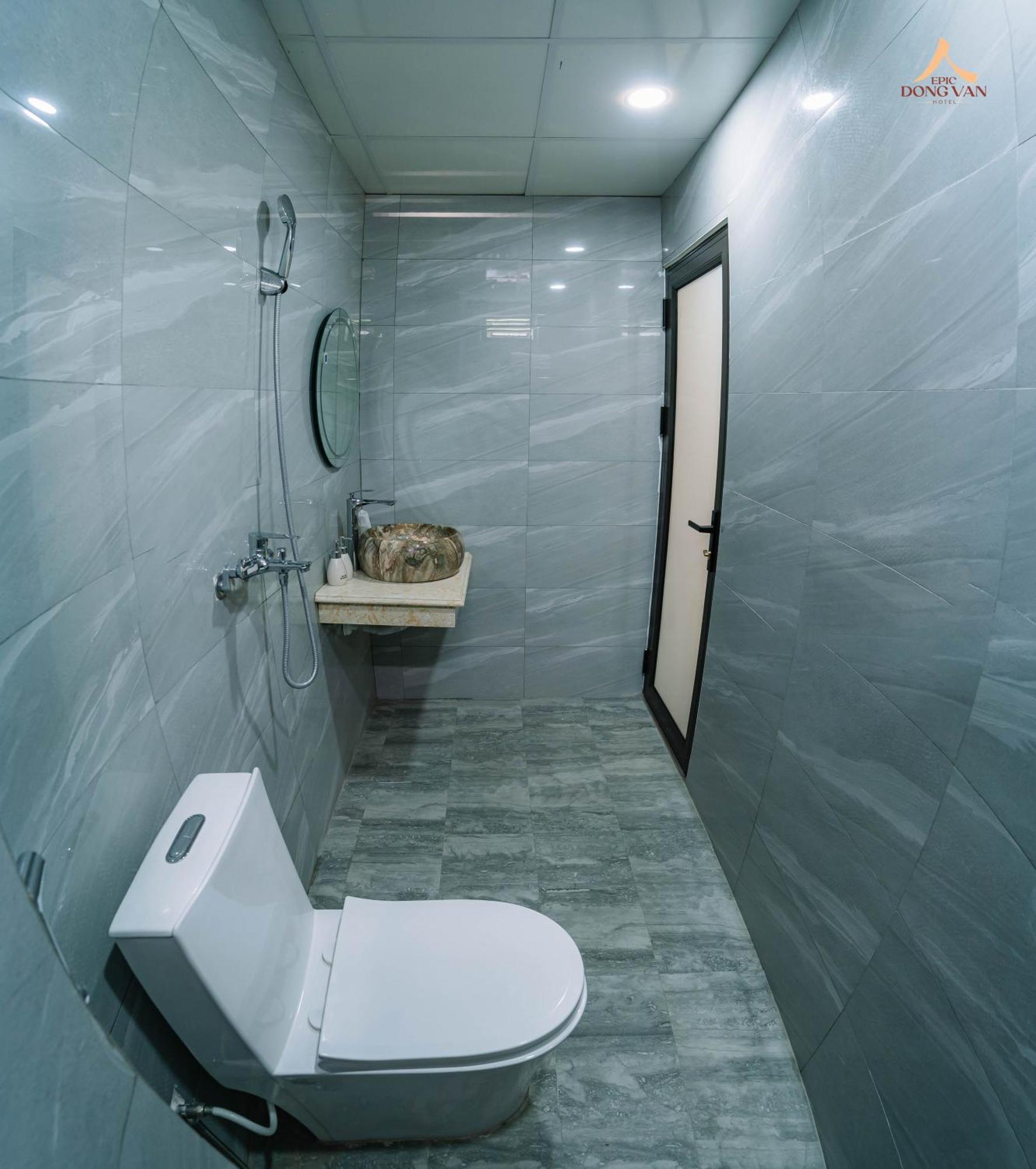 Epic Dong Van Hotel 外观 照片